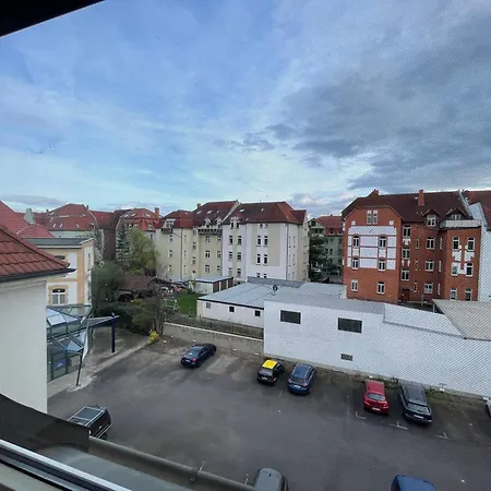 Apartamento Raha - Modernes Studio-apartment - Hbf - Gratis Parkplatz Érfurt