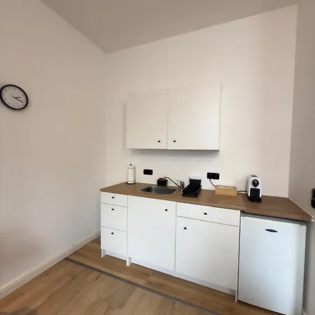 Raha - Modernes Studio-apartment - Hbf - Gratis Parkplatz Érfurt